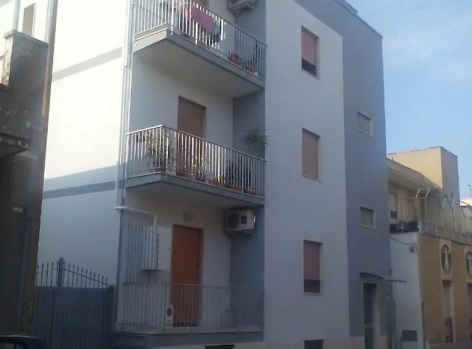 Raffaello Апартаменты Лечче