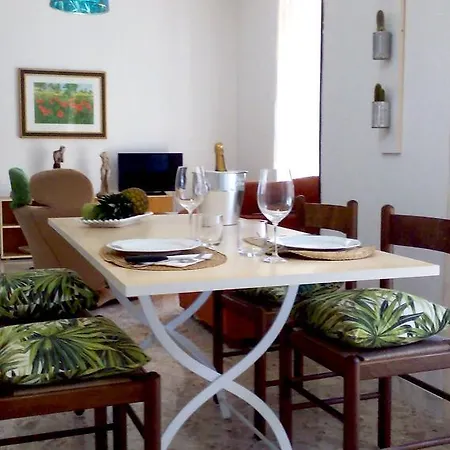 Raffaello Appartement *